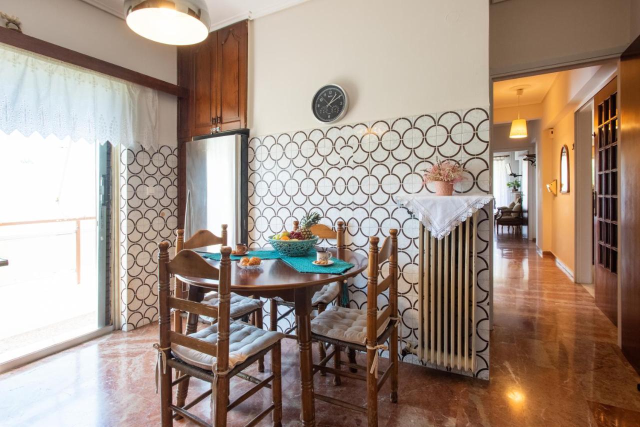 Hector'S Flisvos Apartment Афіни Екстер'єр фото