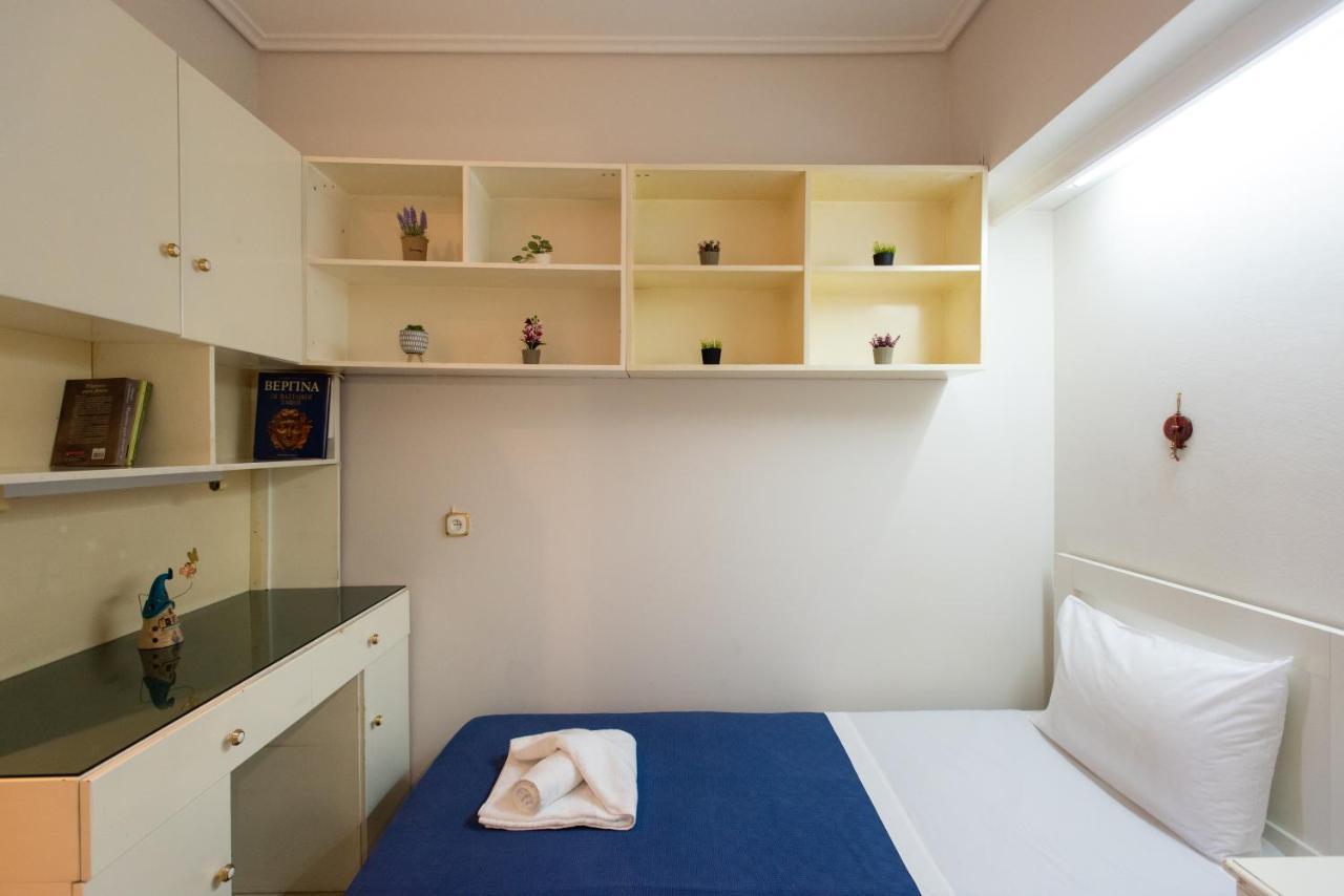 Hector'S Flisvos Apartment Афіни Екстер'єр фото
